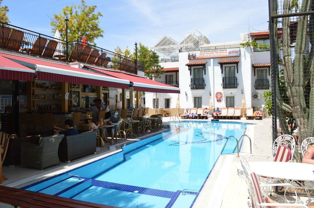 Istankoy Butik Pansiyon Bodrum Екстериор снимка